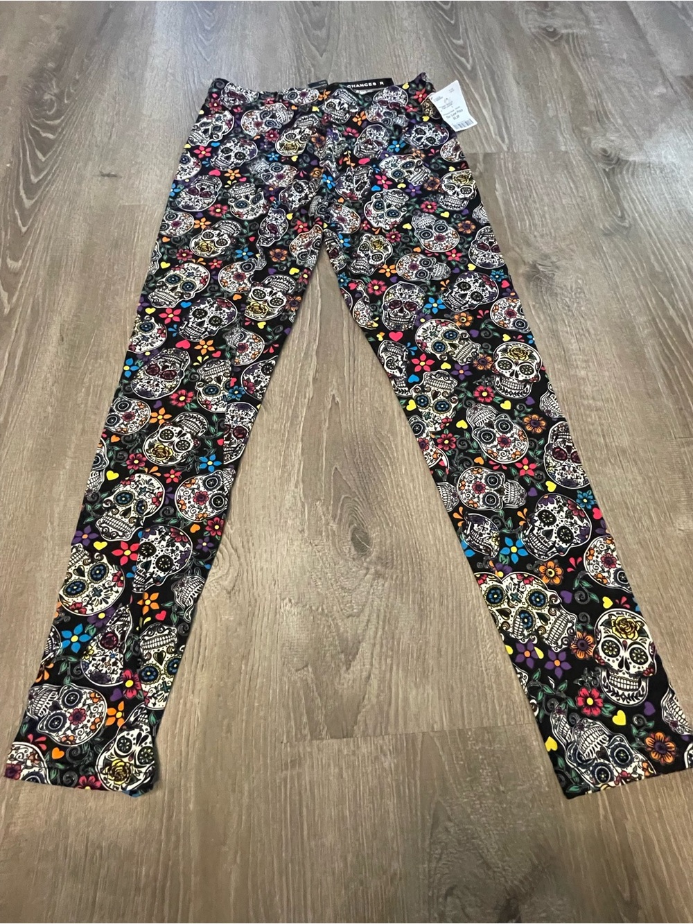 Chances R Skull Leggings: Size Large
